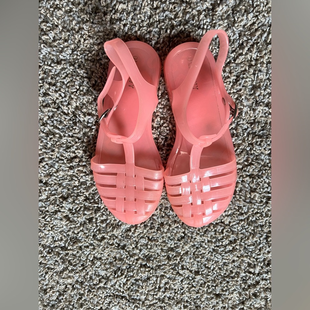 Old Navy Kid’s jelly sandals